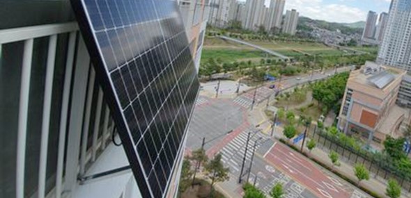 Balkonkraftwerk_steckerfertige Solaranlage